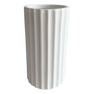 KOO Redefined Classics Scallop Ceramic Small Vase White 8 x 15 cm