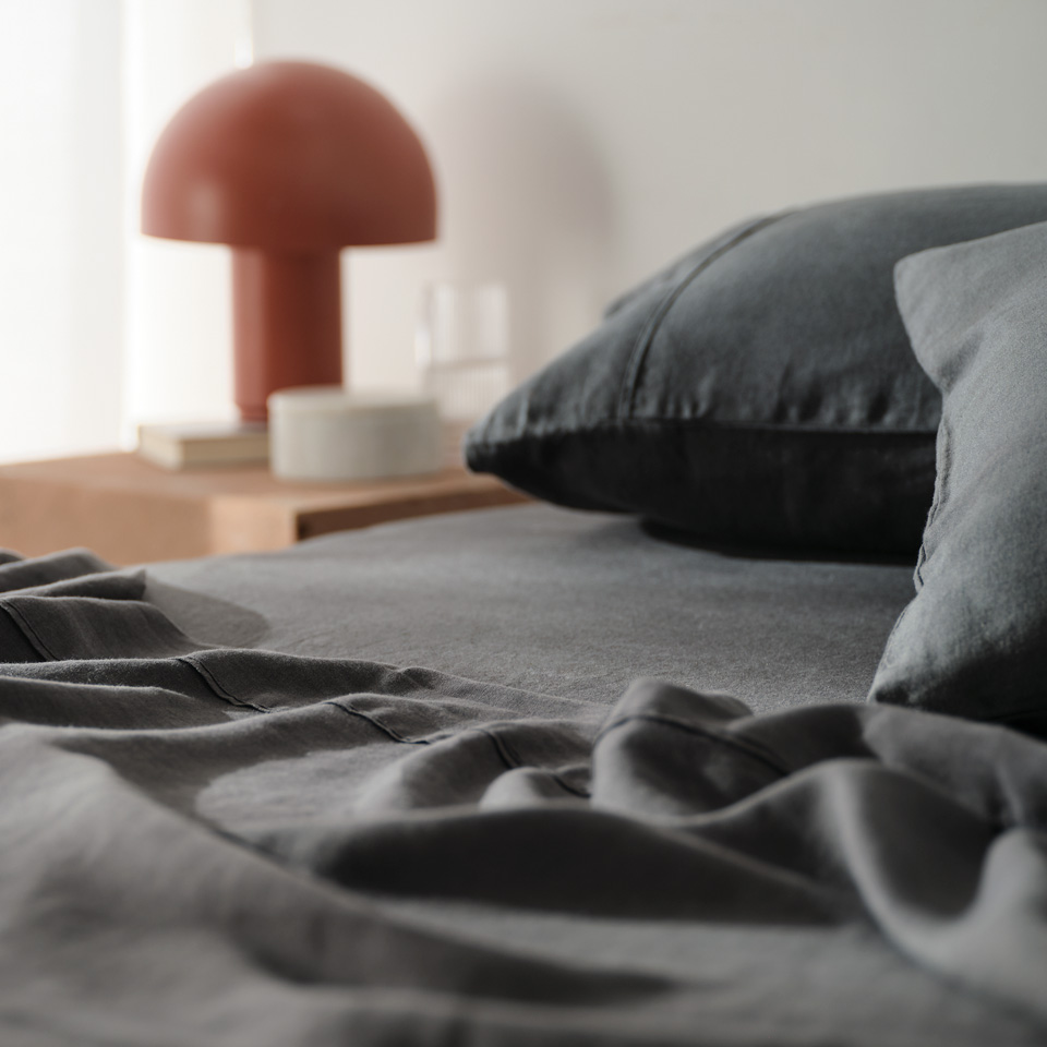 Charcoal grey KOO bed sheets & pillowcases Charcoal grey KOO bed sheets & pillowcases