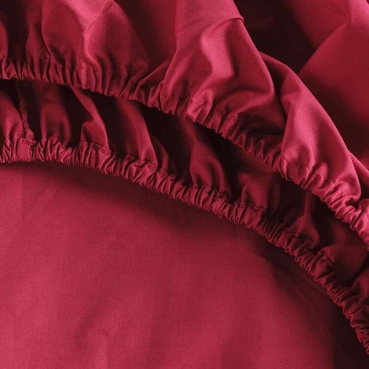 KOO 250 Thread Count Fitted Sheet Red | KOO Home Store