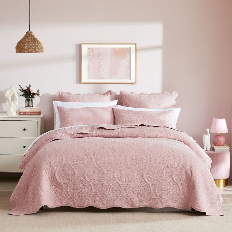 Pink Coverlet Sets KOO Lola Quilted Coverlet Set Pink