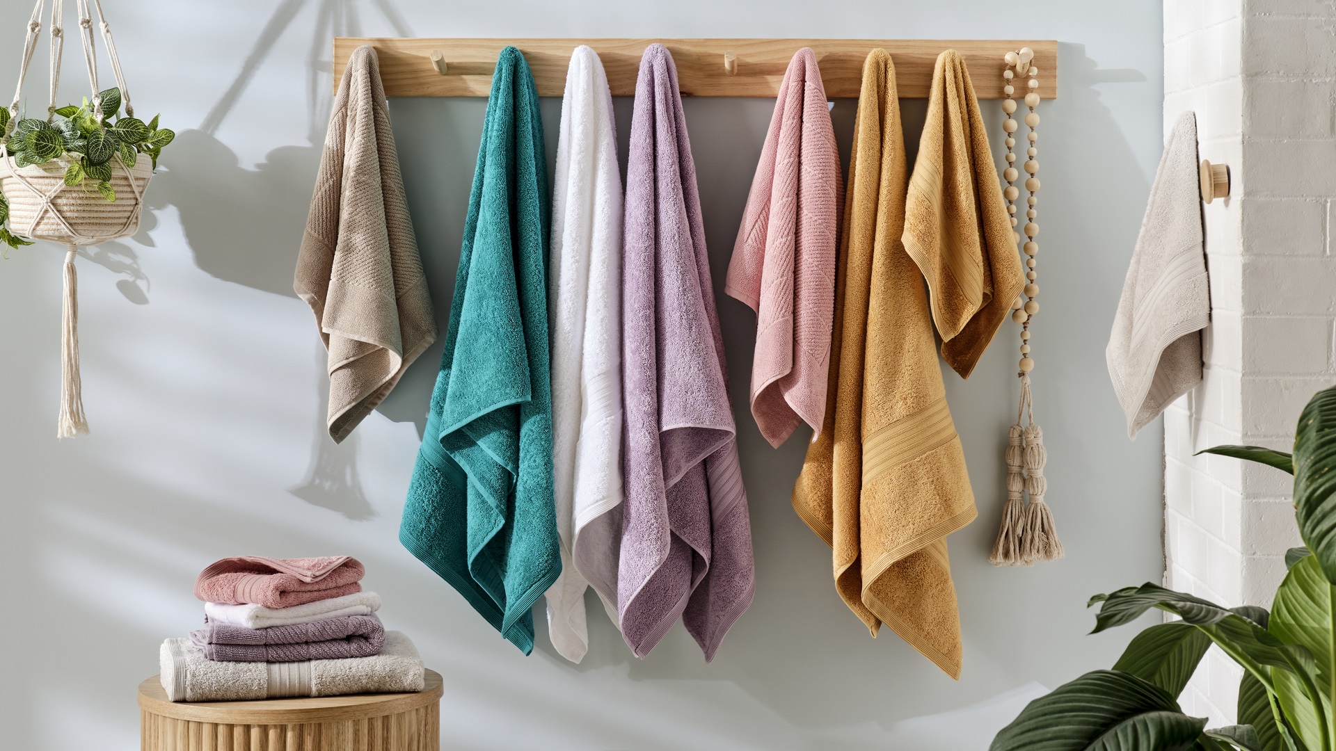 Simple Ways To Fold And Store Towels